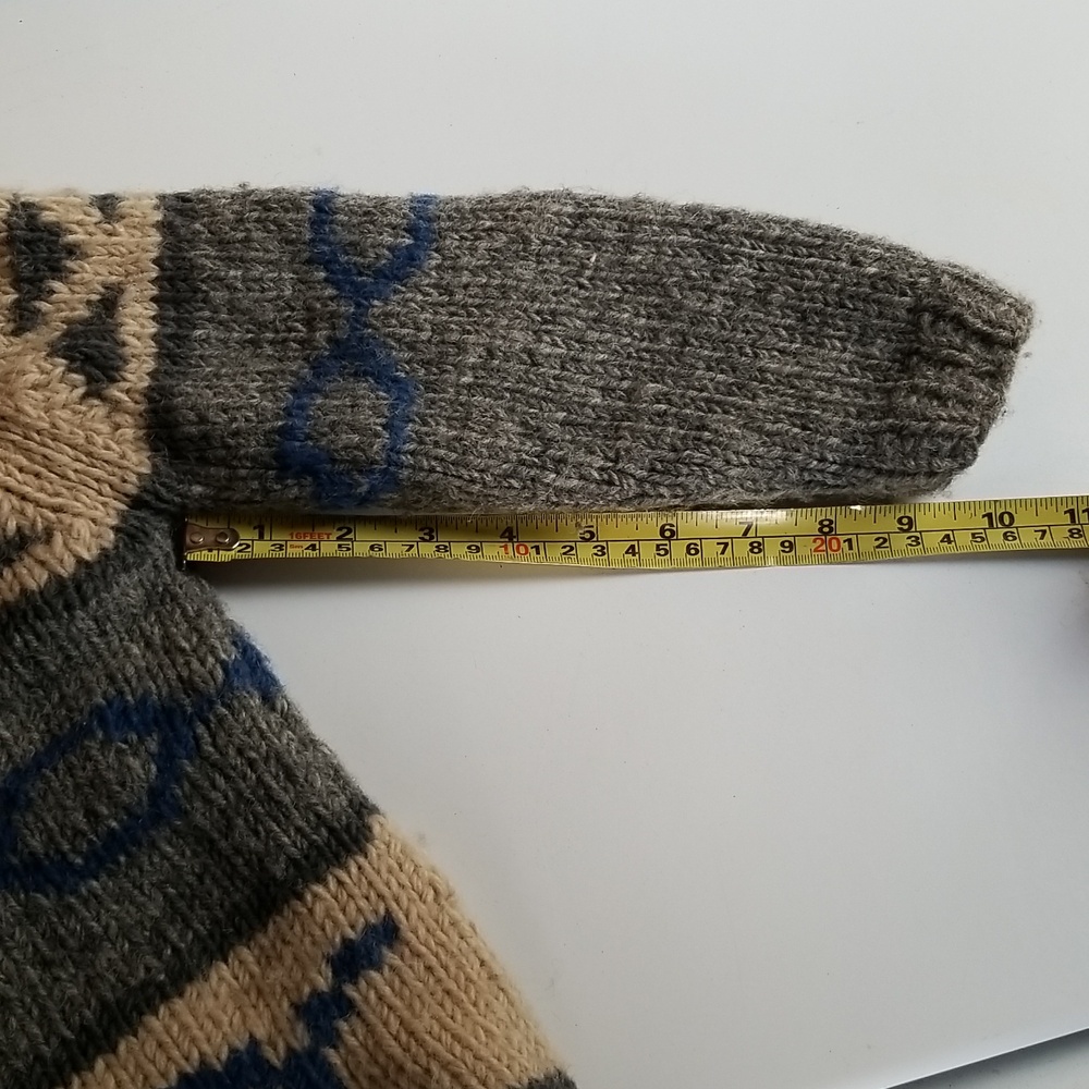 Ambler Wool Cardigan Jacket Classic Gray Wool Whale Motif Sweater - Medium - Picture 6 of 6